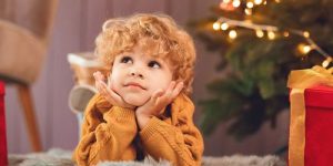 36 acertijos navideños para que los niños piensen en el día de Navidad